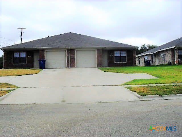 2914 Ashley Drive – photo 1