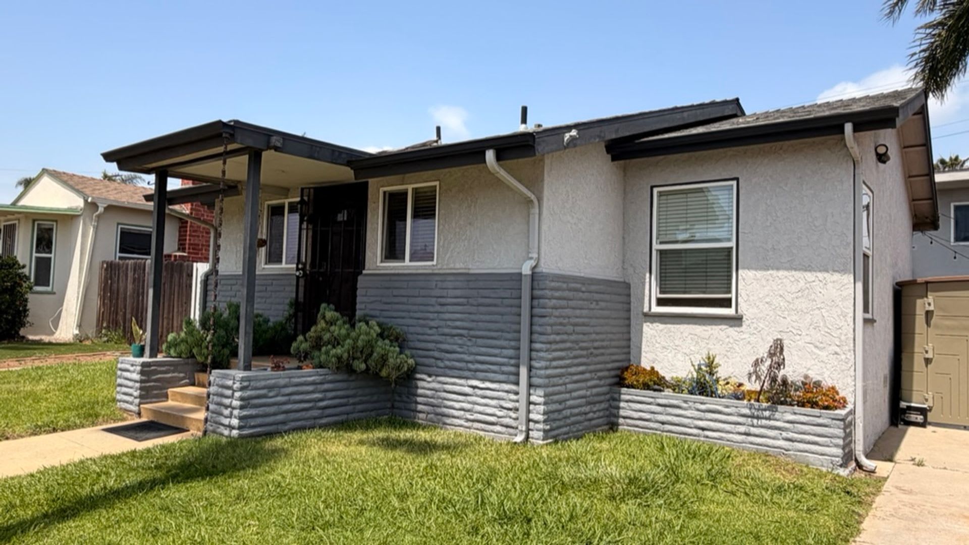 1716 S Tremont St – photo 1