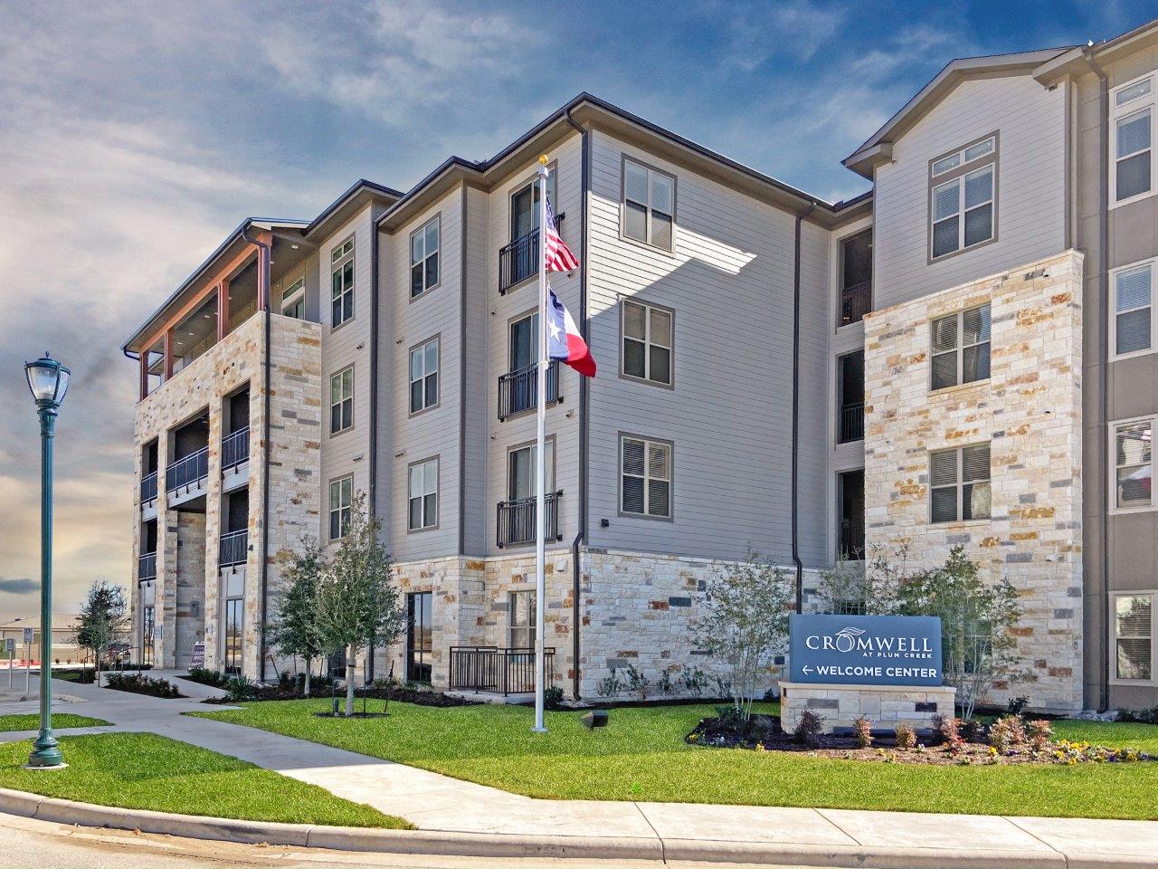 Cromwell at Plum Creek – photo 1 of 20