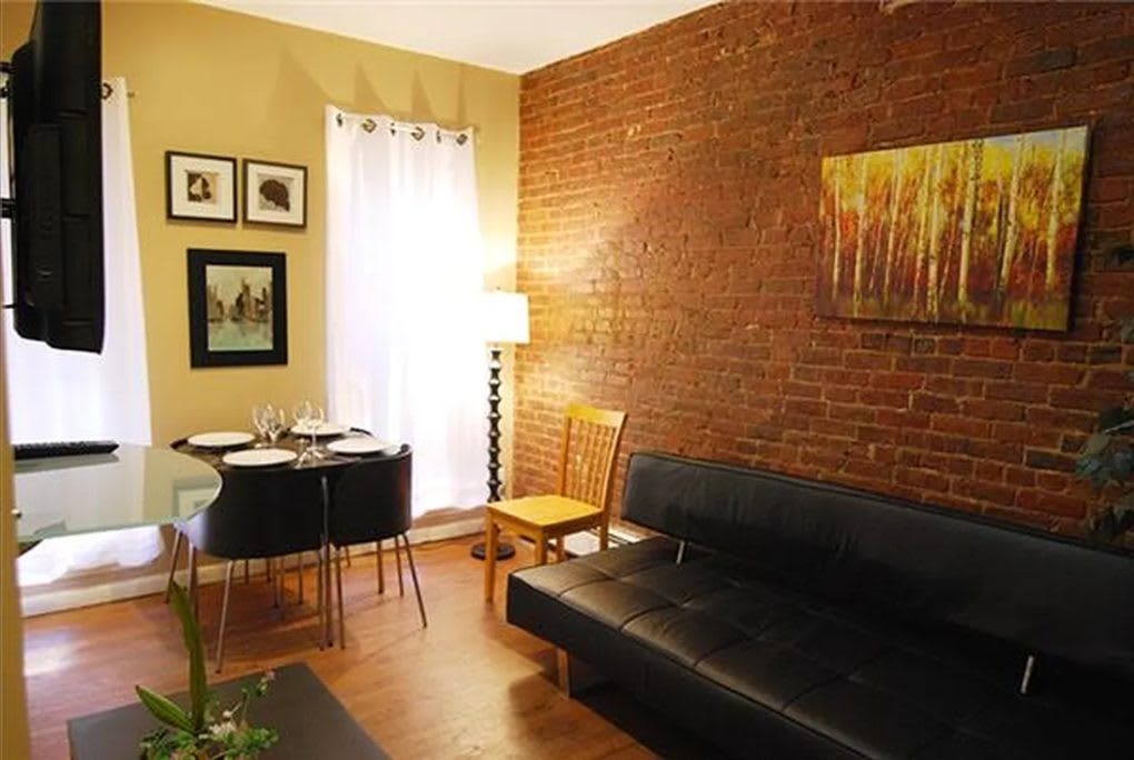 354 37th St – photo 1