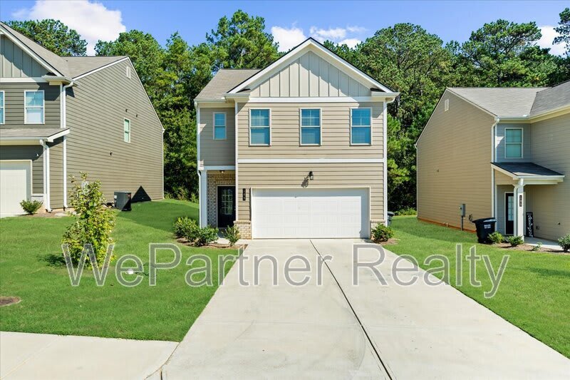 108 Peterson St NW – photo 1