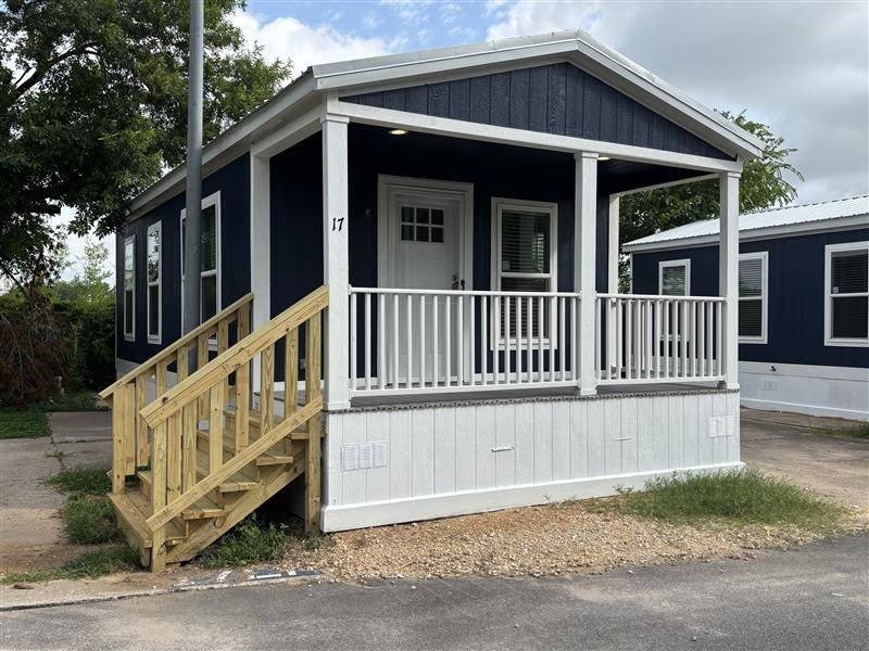17 La Posada Cir. – photo 1