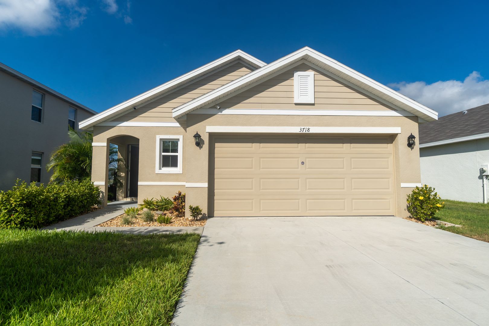 3718 Mannered Gold Ave – photo 1