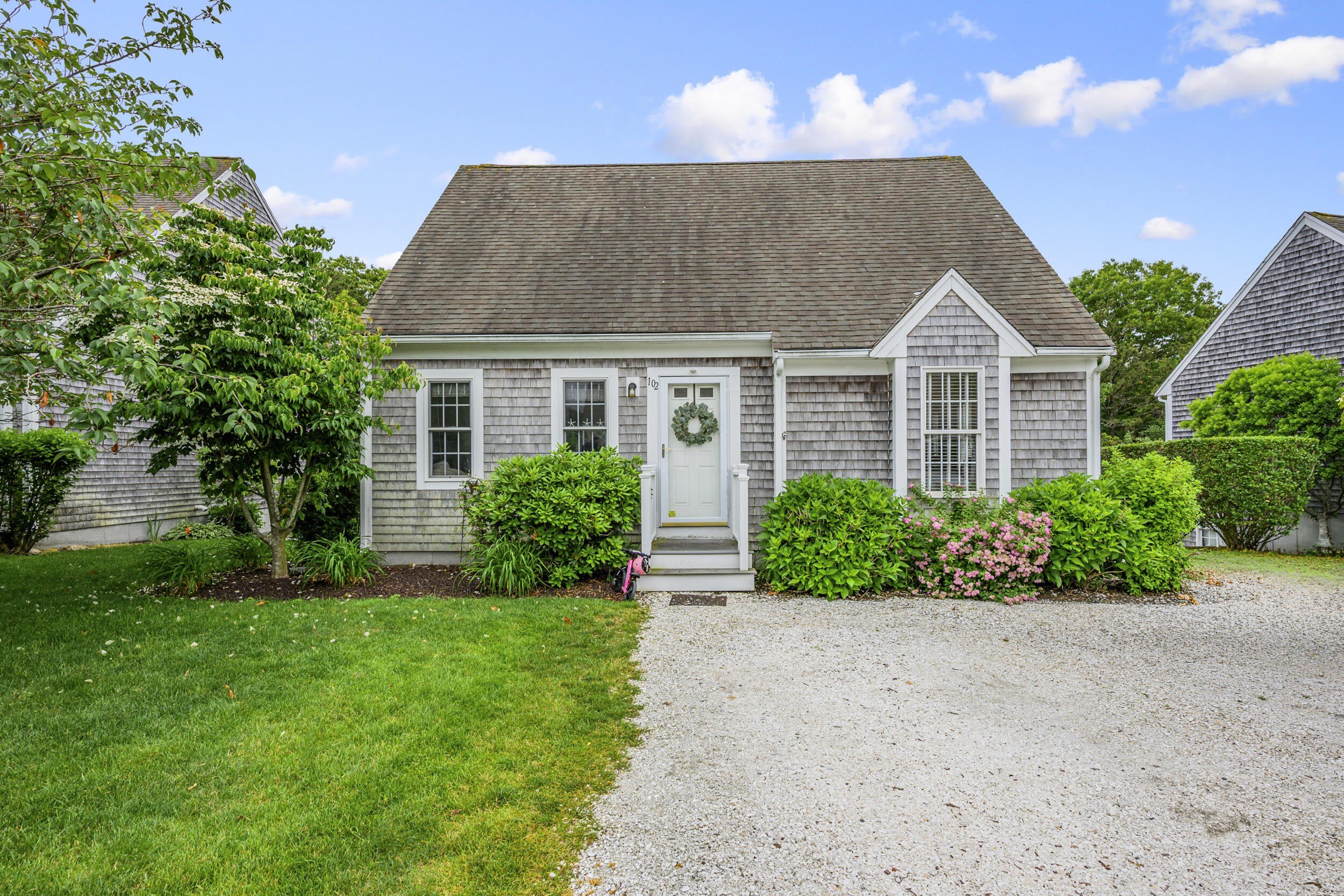 121 Camp Street – photo 1 of 30