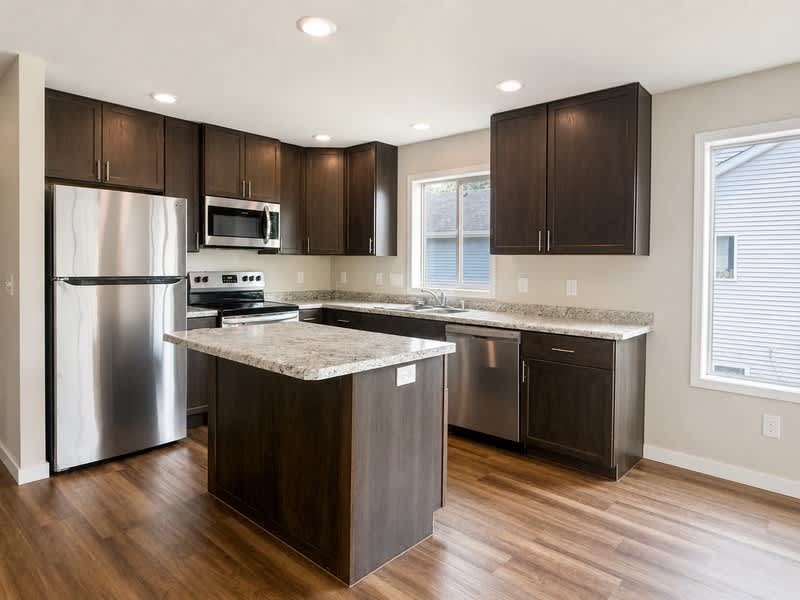 1324 4th Ave – photo 1 of 12