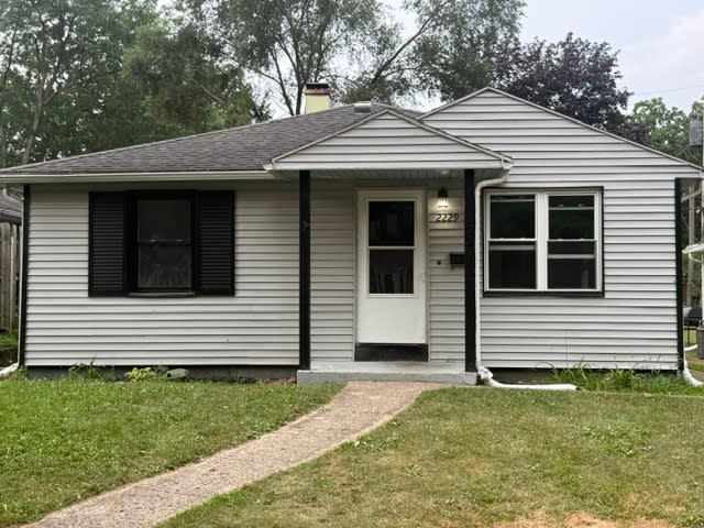 2229 Parkview Place – photo 1
