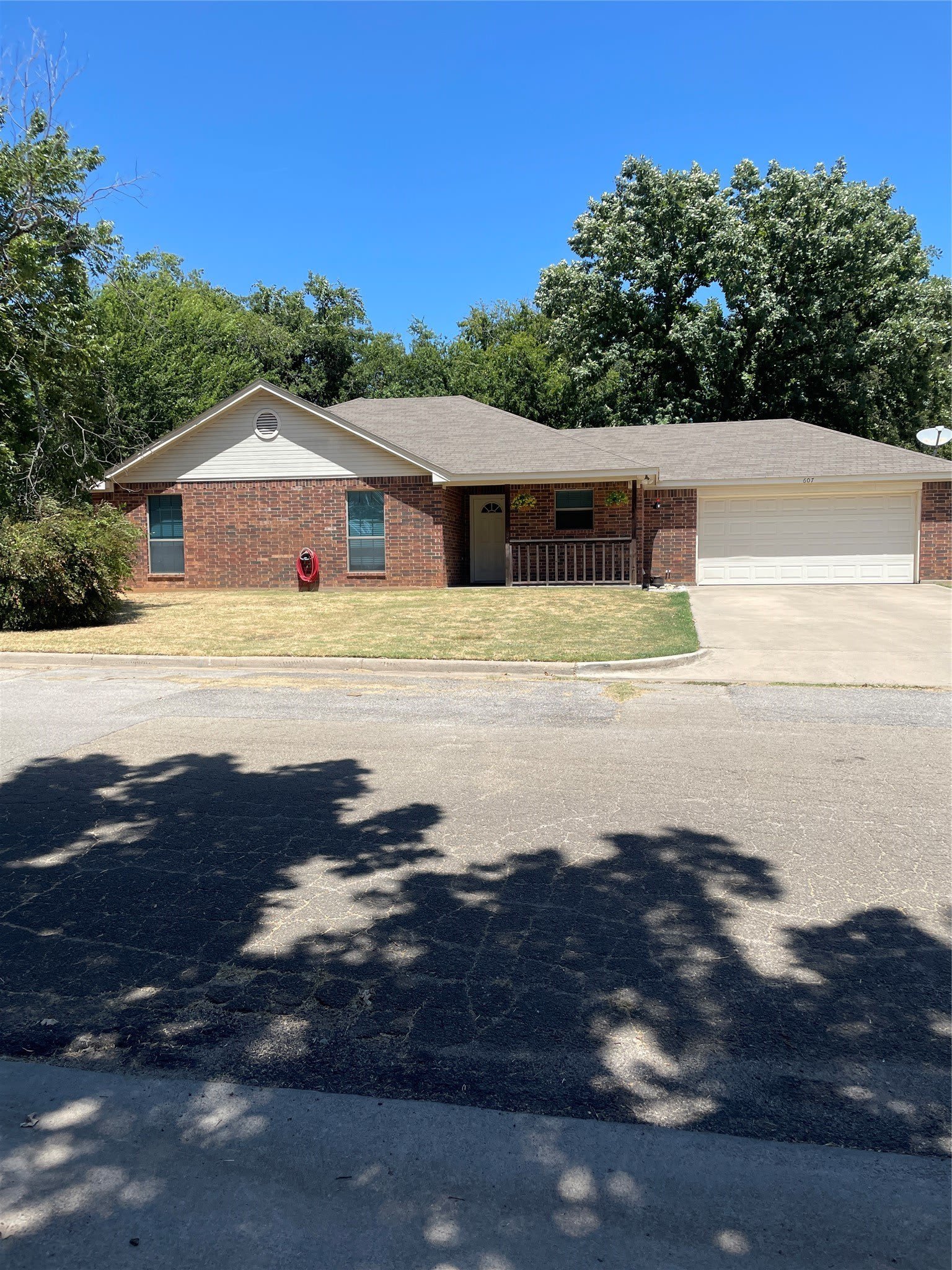 607 E Water Street – photo 1 of 205