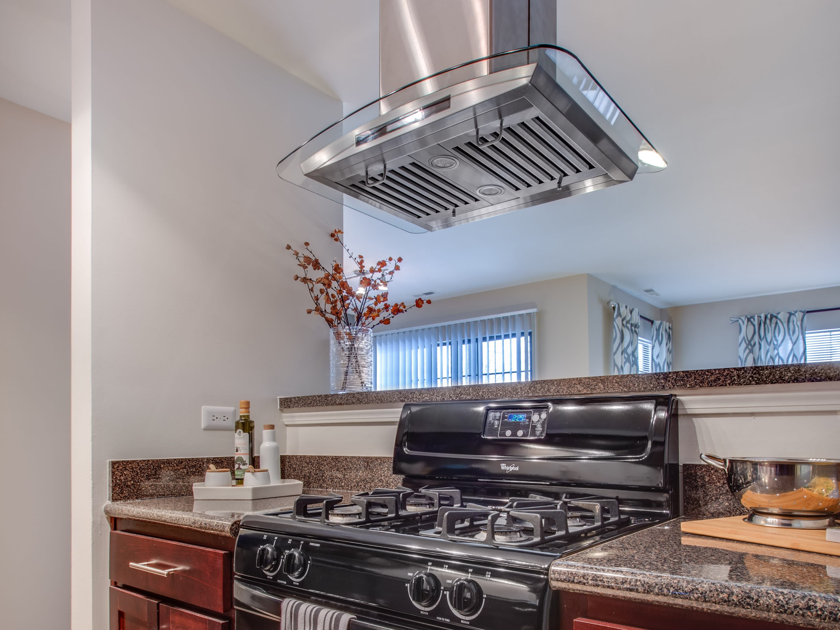 TGM Willowbrook – photo 1 of 31