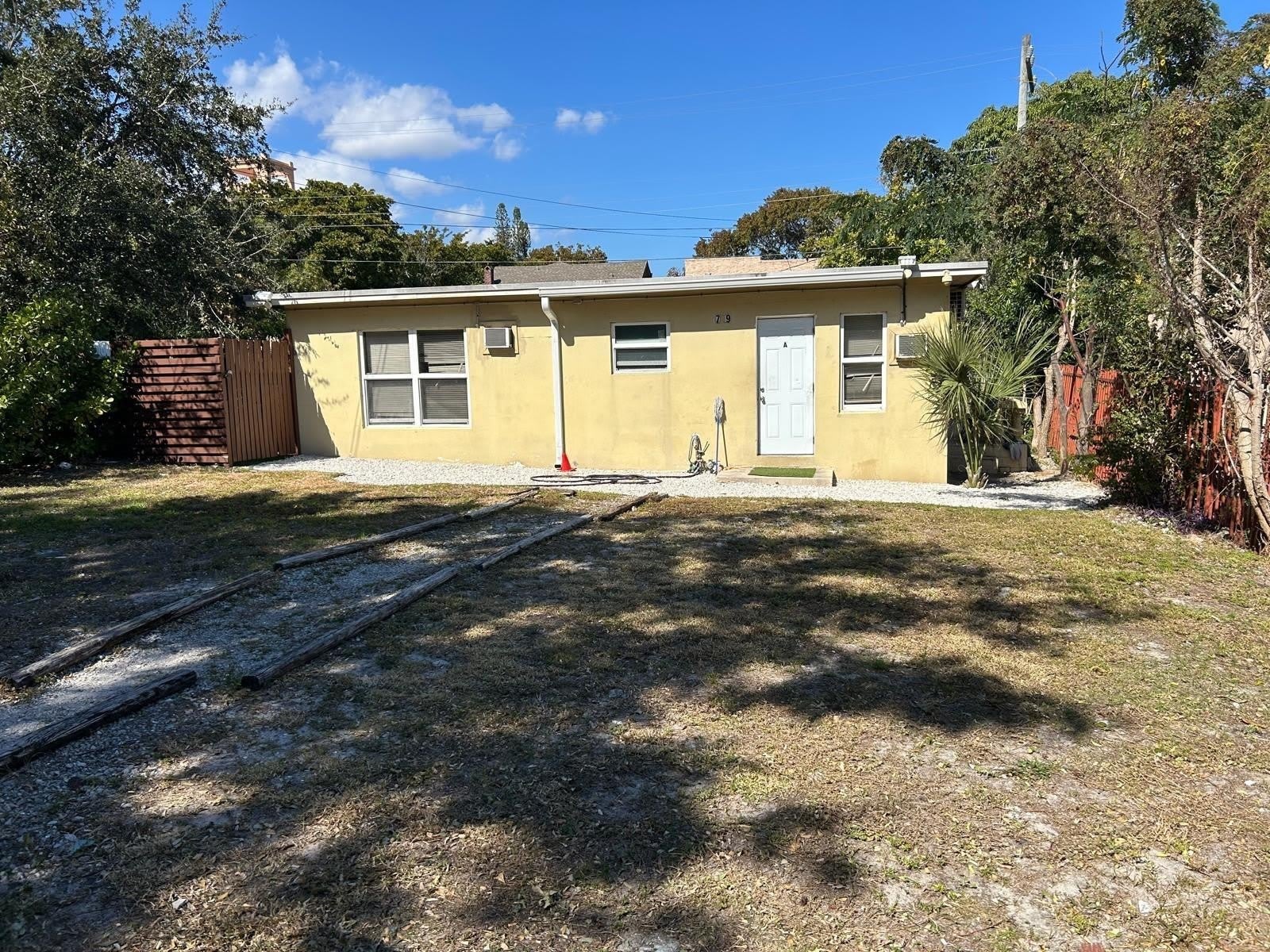 709 8th Street – photo 1