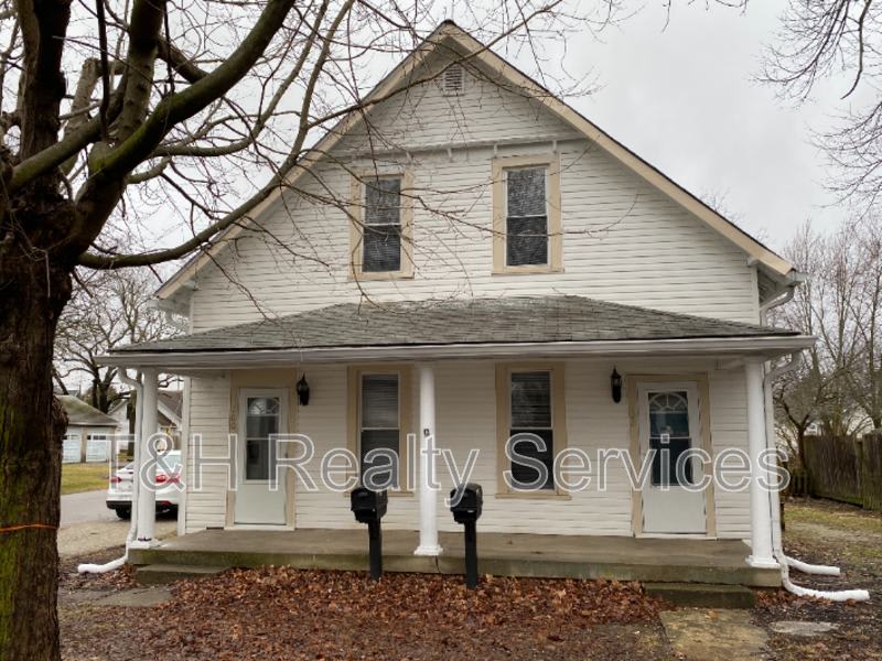 102 North Muessing Street – photo 1 of 17