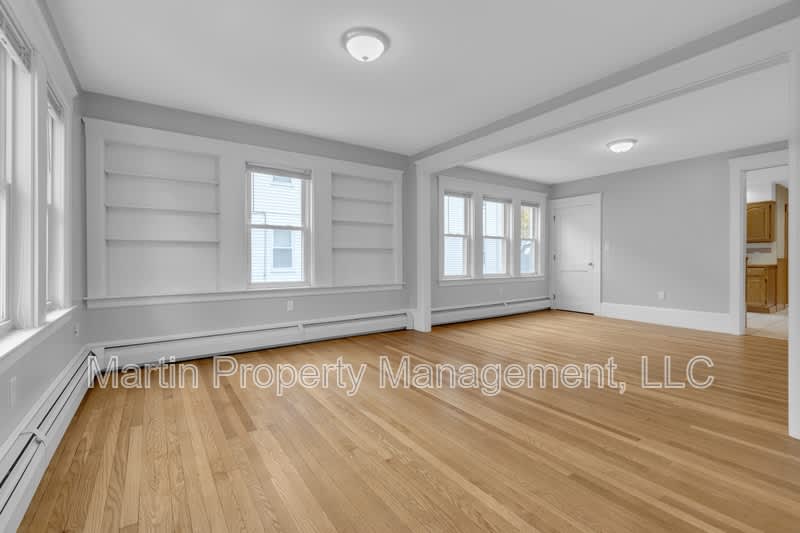 6 Stirling Street – photo 1 of 14