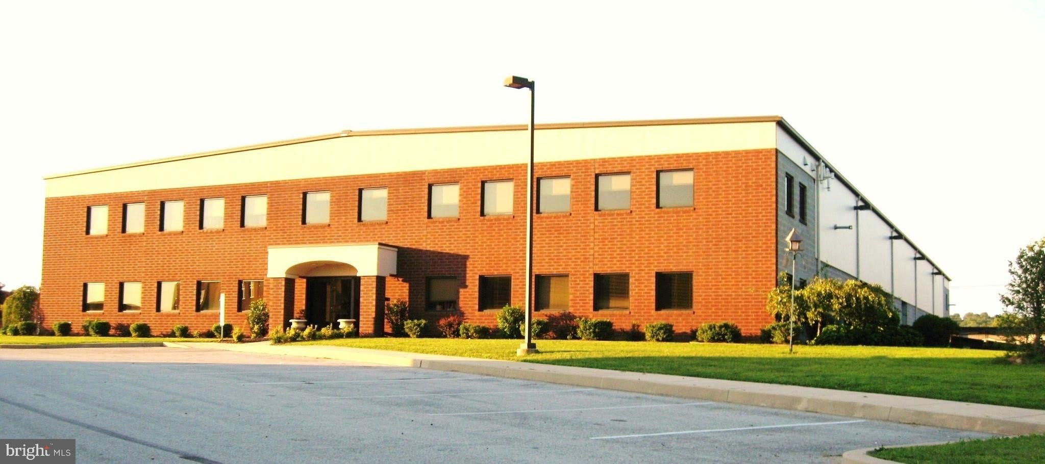 900 SCHELL Lane – photo 1