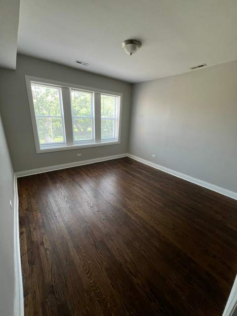 707 W 80th St #2 – photo 1