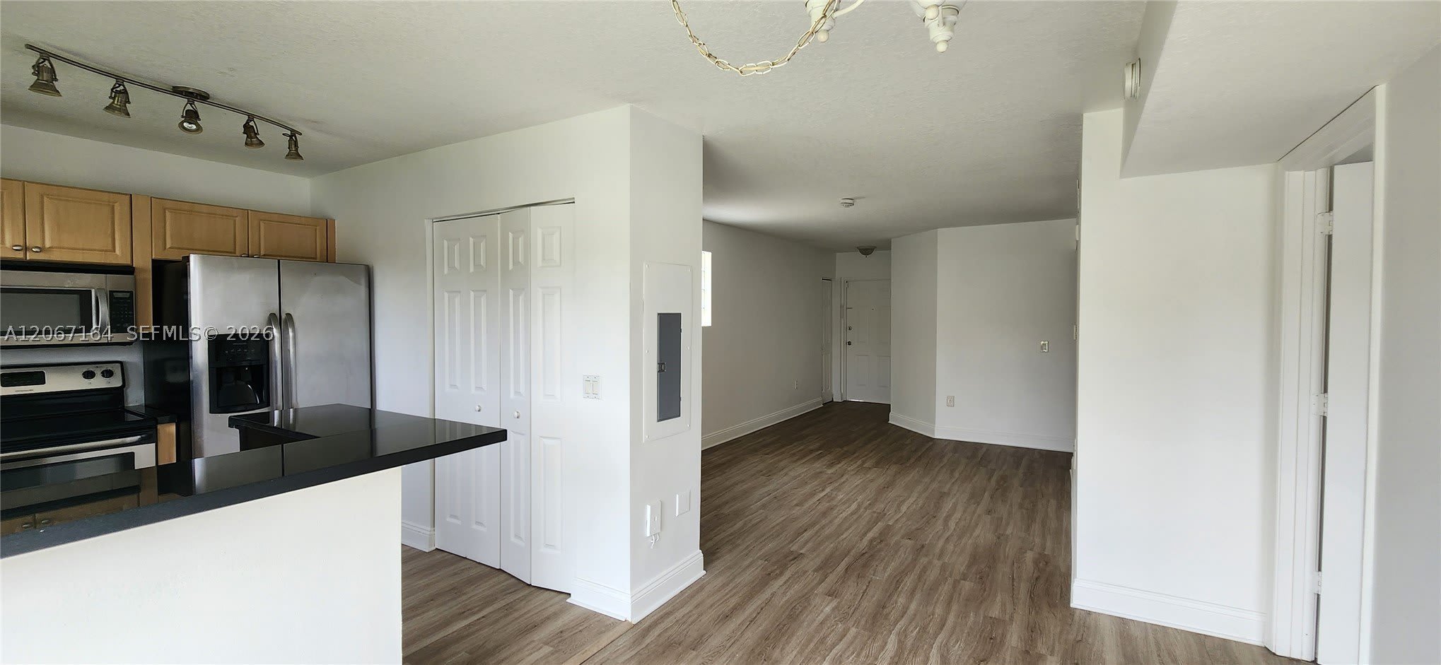 3478 Briar Bay Blvd – photo 1