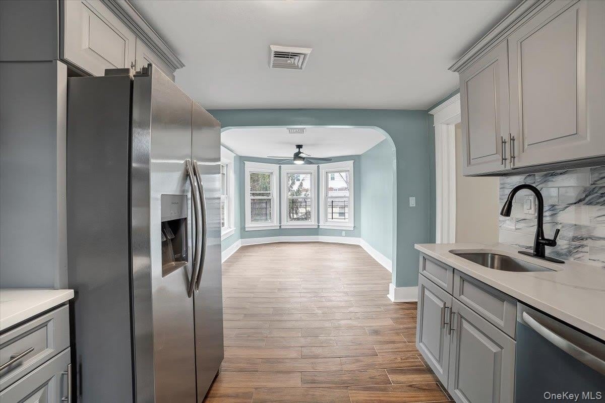 143 Chatterton Parkway – photo 1 of 298