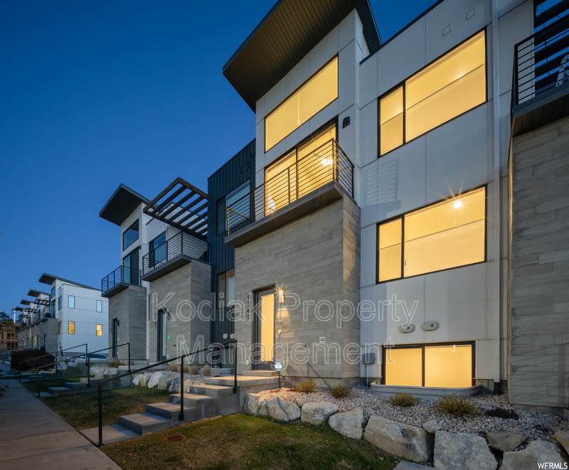 1541 E Talo Ct – photo 1