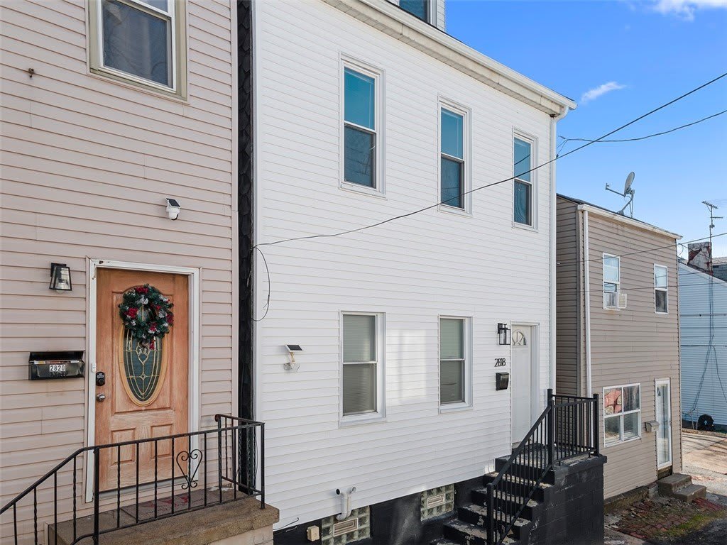 2818 Edwards Way – photo 1