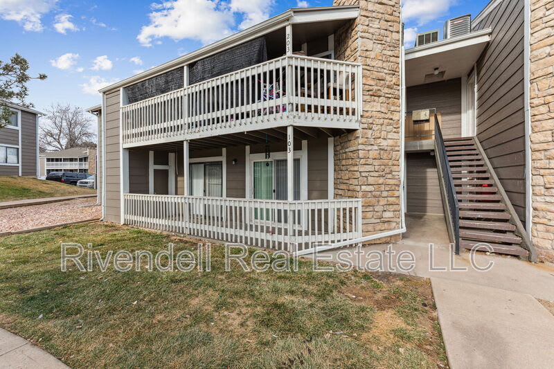 18094 E Ohio Ave – photo 1
