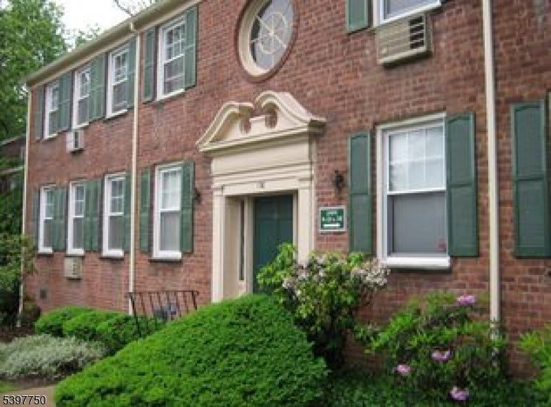 176 Millburn Ave – photo 1 of 9
