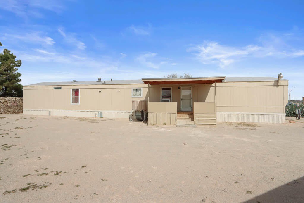 505 Ricky Zelt Drive – photo 1 of 38