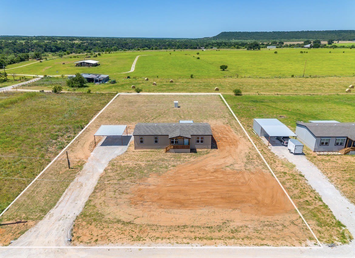 21 Kenzi Drive – photo 1 of 40