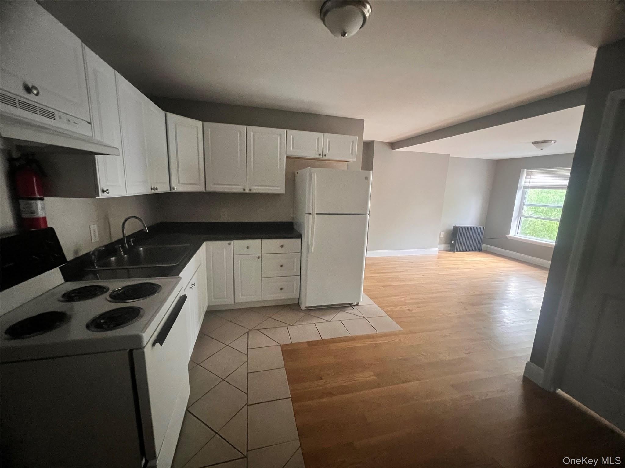 2 Morris Avenue – photo 1 of 10