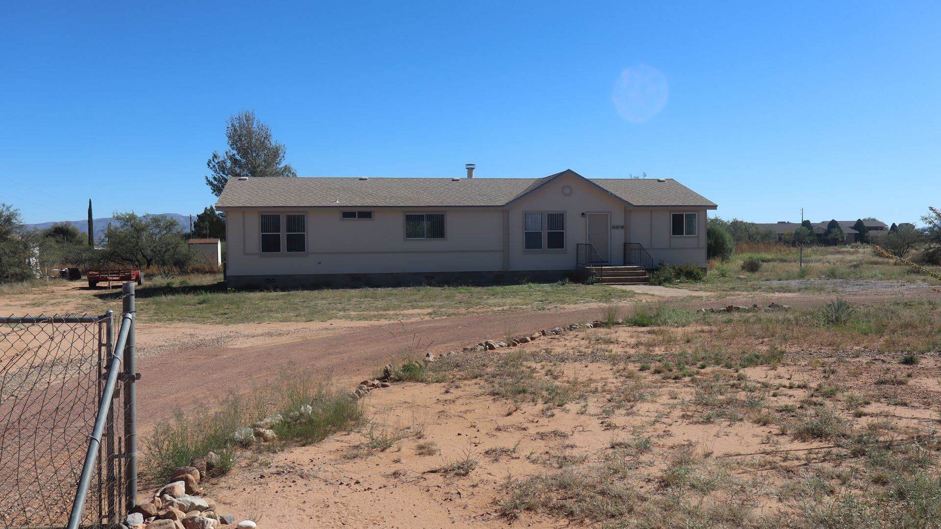 Acreage – photo 1 of 33