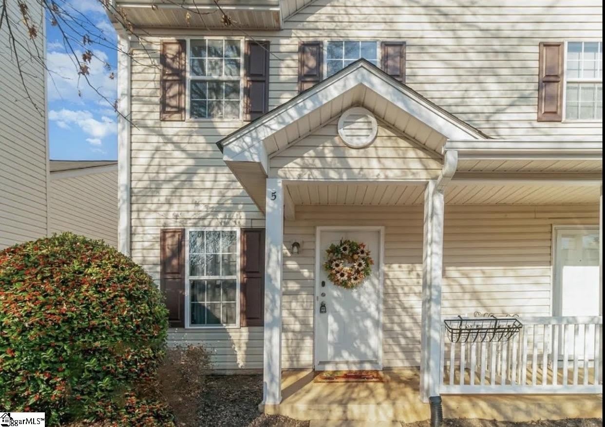 5 Hayfield Drive – photo 1