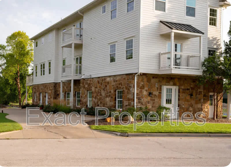 10875 Allen Way #1 – photo 1 of 14