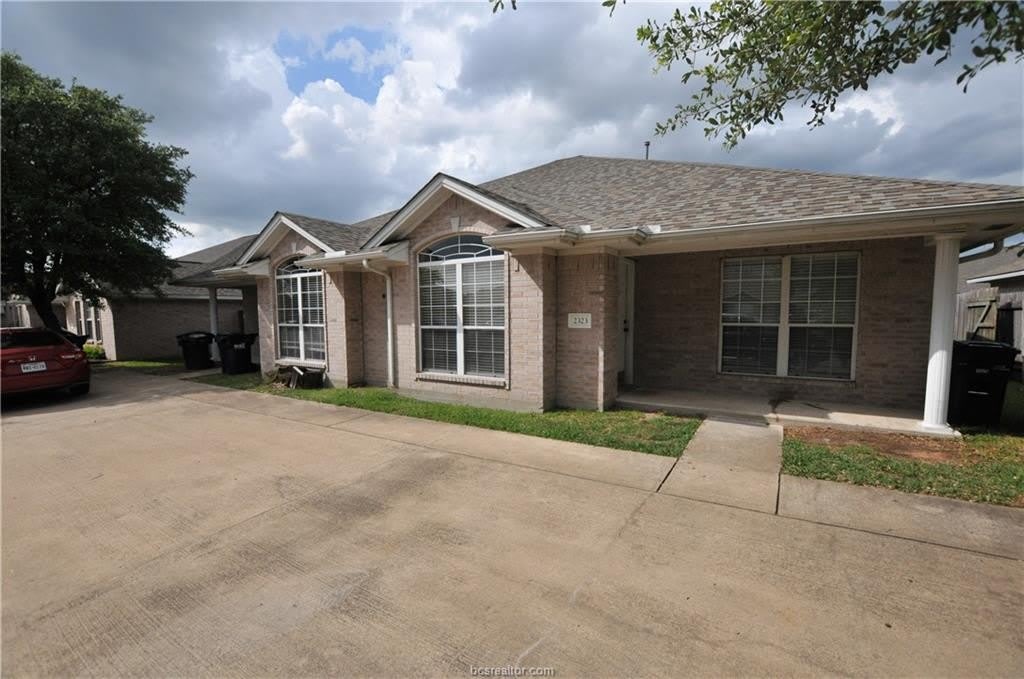 2323 Trace Meadows – photo 1
