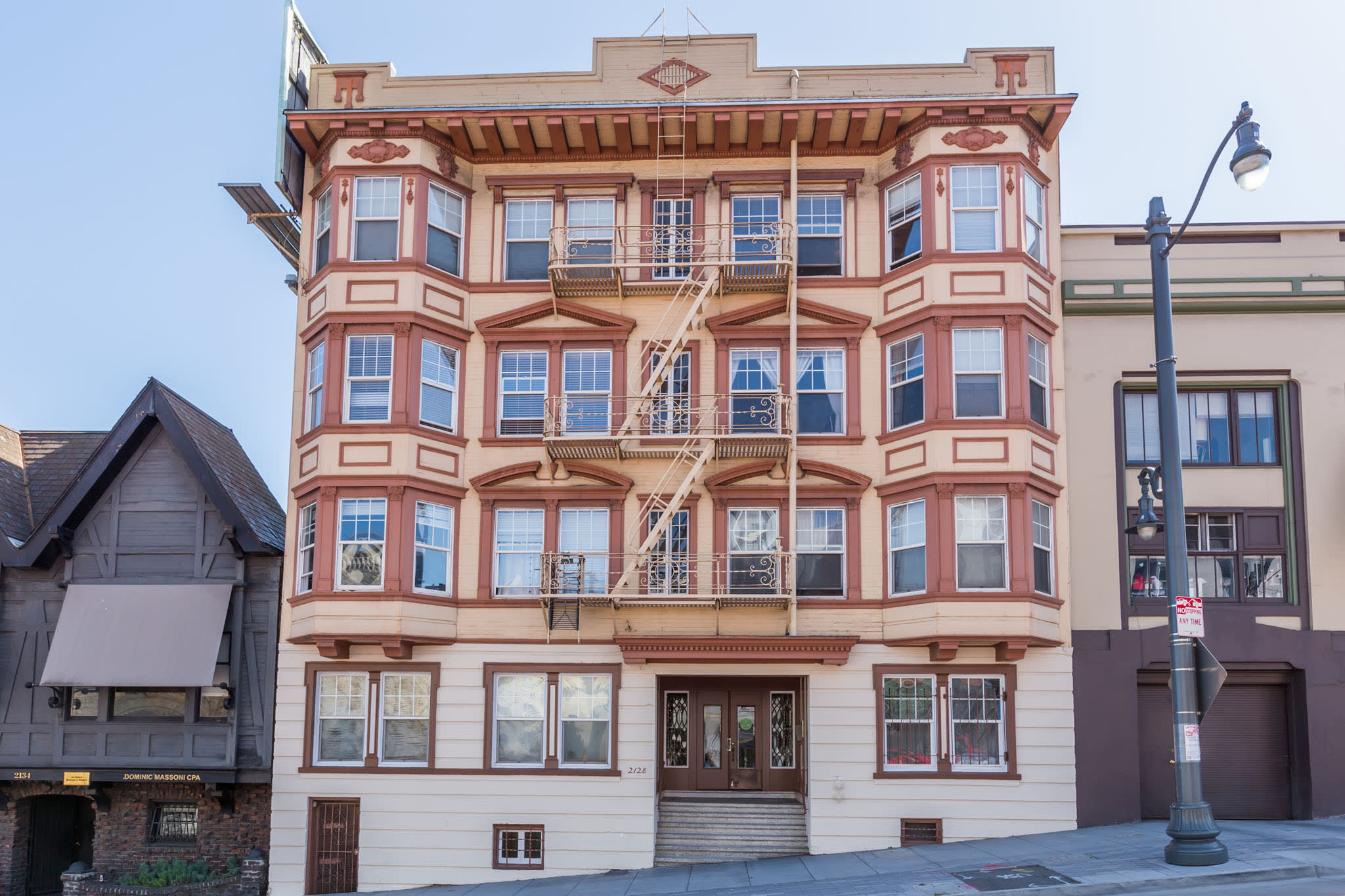 2128 Van Ness Avenue – photo 1