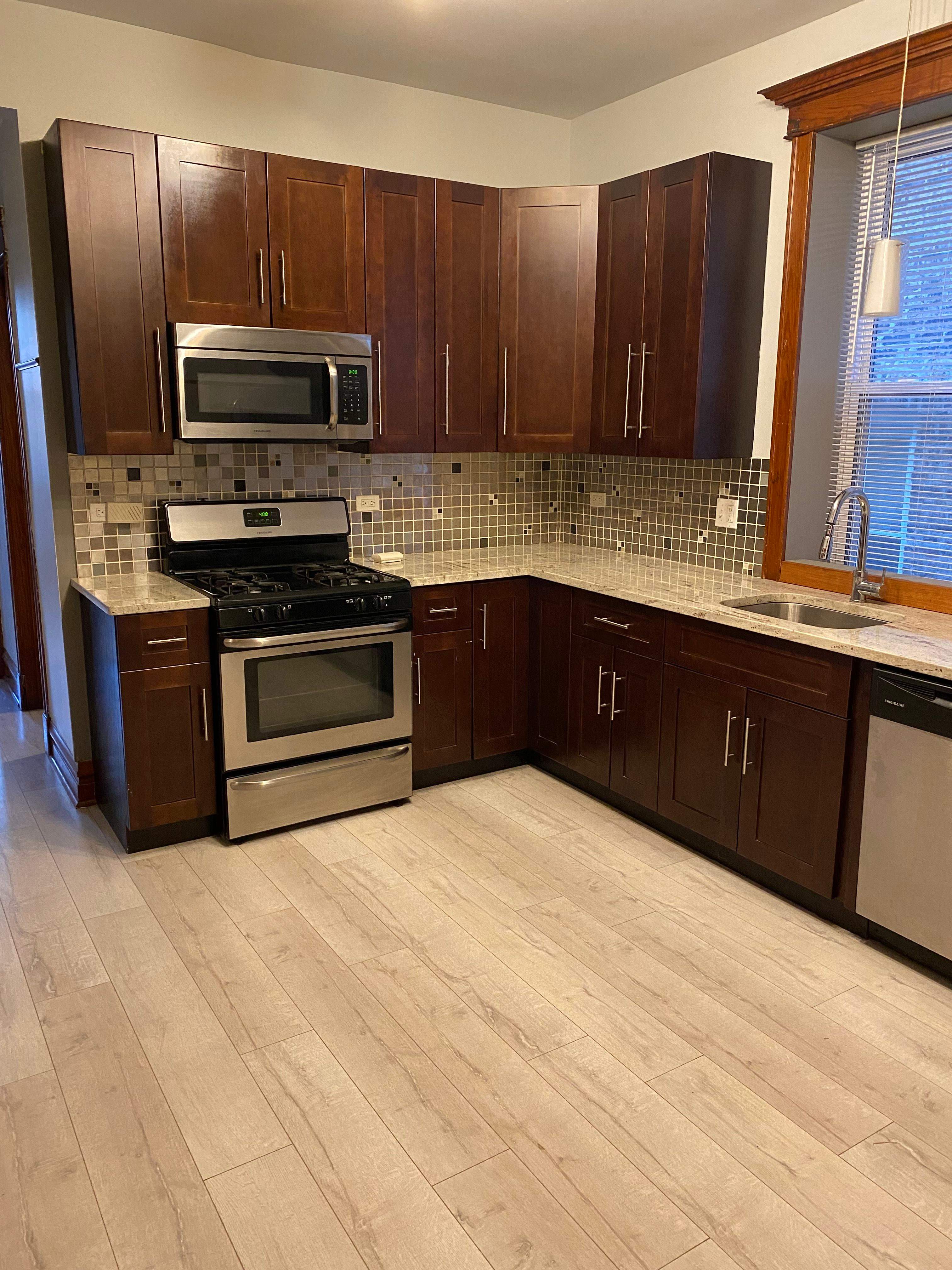 2236 West Augusta Boulevard – photo 1