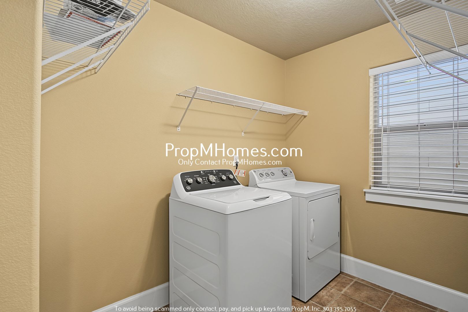 Beautiful Three Bedroom Home in Bethany – photo 1