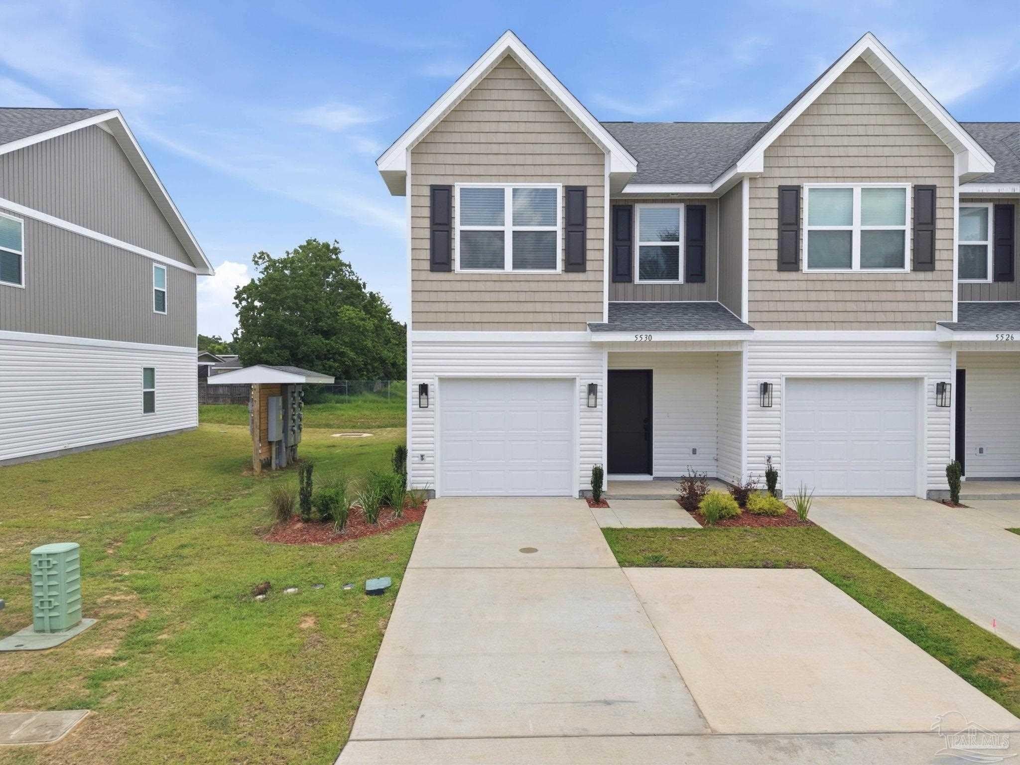 5530 Lexlee Blvd – photo 1 of 33