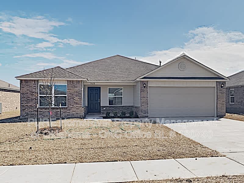 308 Karlee Ln – photo 1 of 15