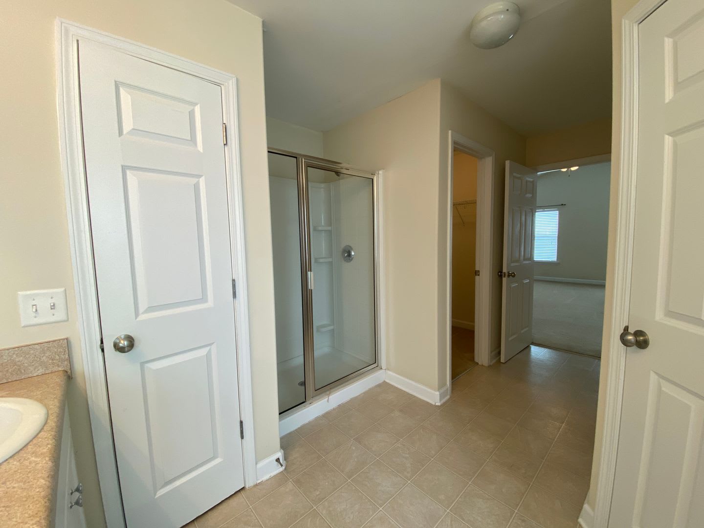 4 bedroom 2.5 bath home with a loft – photo 1