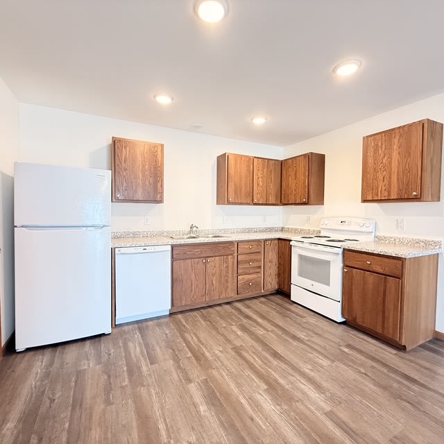 921 Kennedy Street – photo 1 of 12