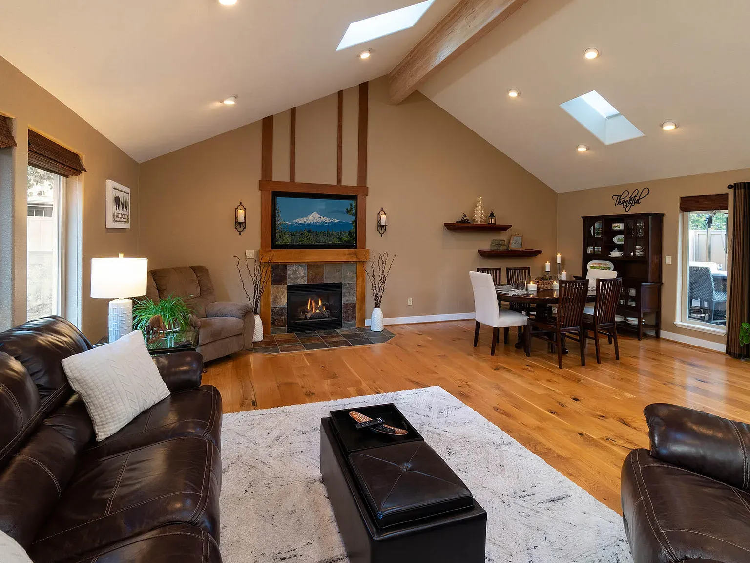 18035 Maury Mountain Ln – photo 1 of 18