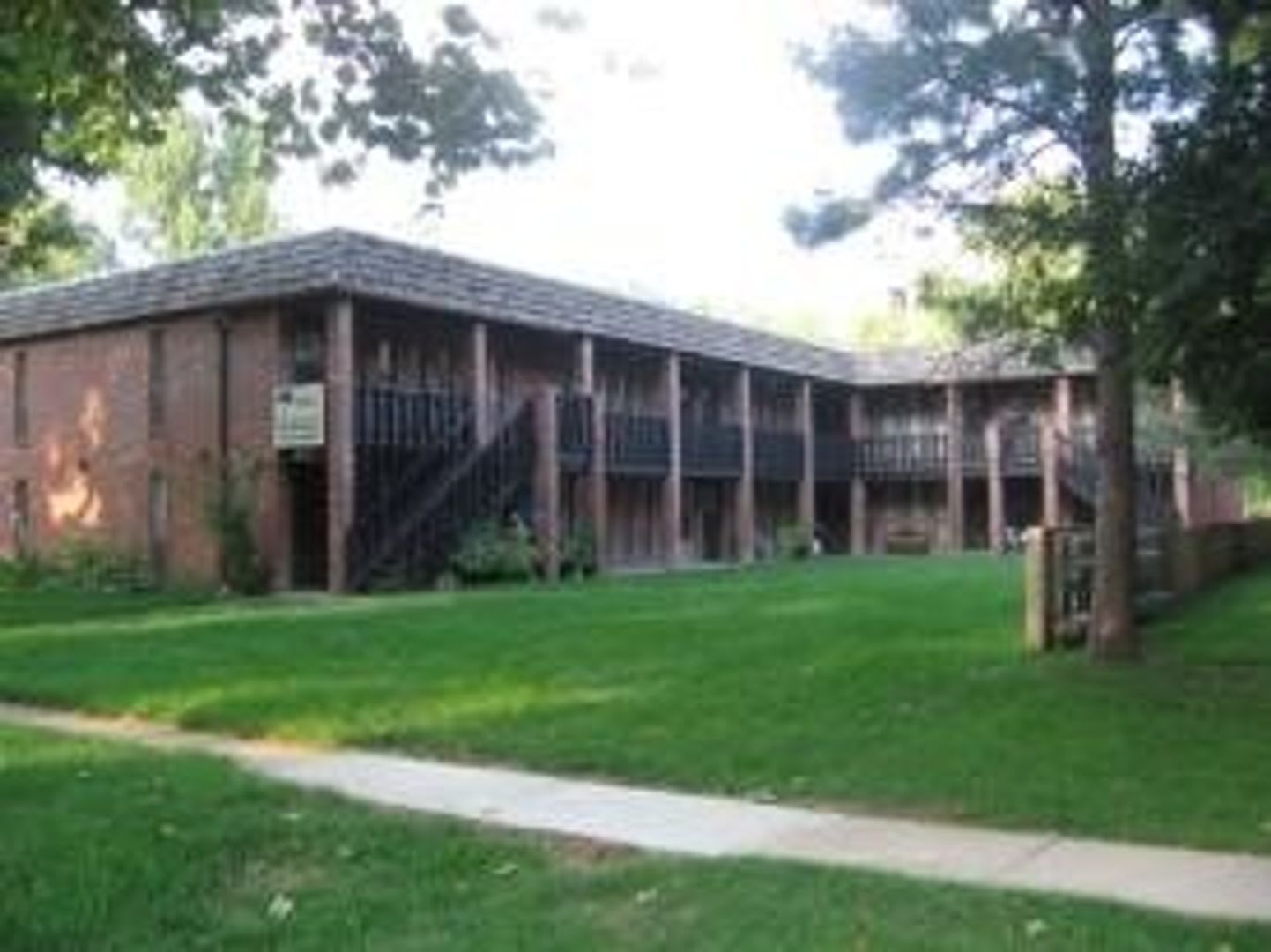 One Bedroom Apartment Available for Rent Near Old Town Longmont – photo 1