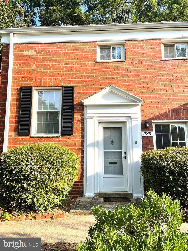 1643 PRESTON Road – photo 1