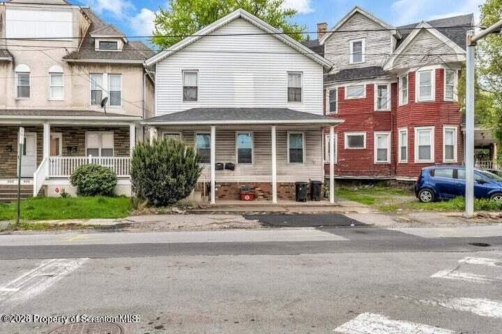 404 Railroad Avenue – photo 1