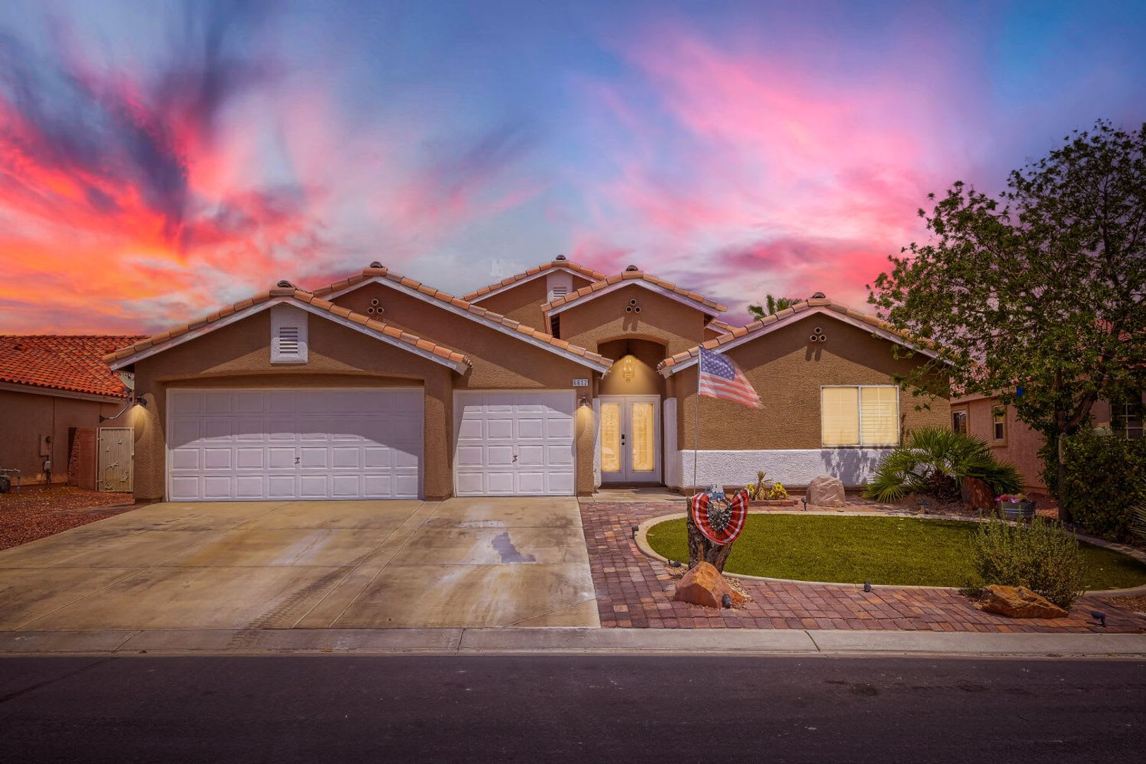 Stunning Aliante Home with 2 Primary Suites, Upgraded Yard & Solar! – photo 1