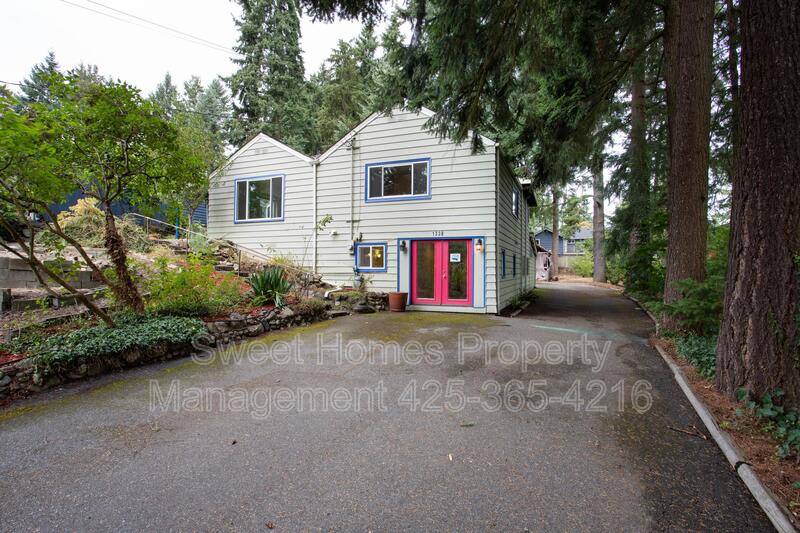 1338 North 152Nd Street – photo 1 of 247