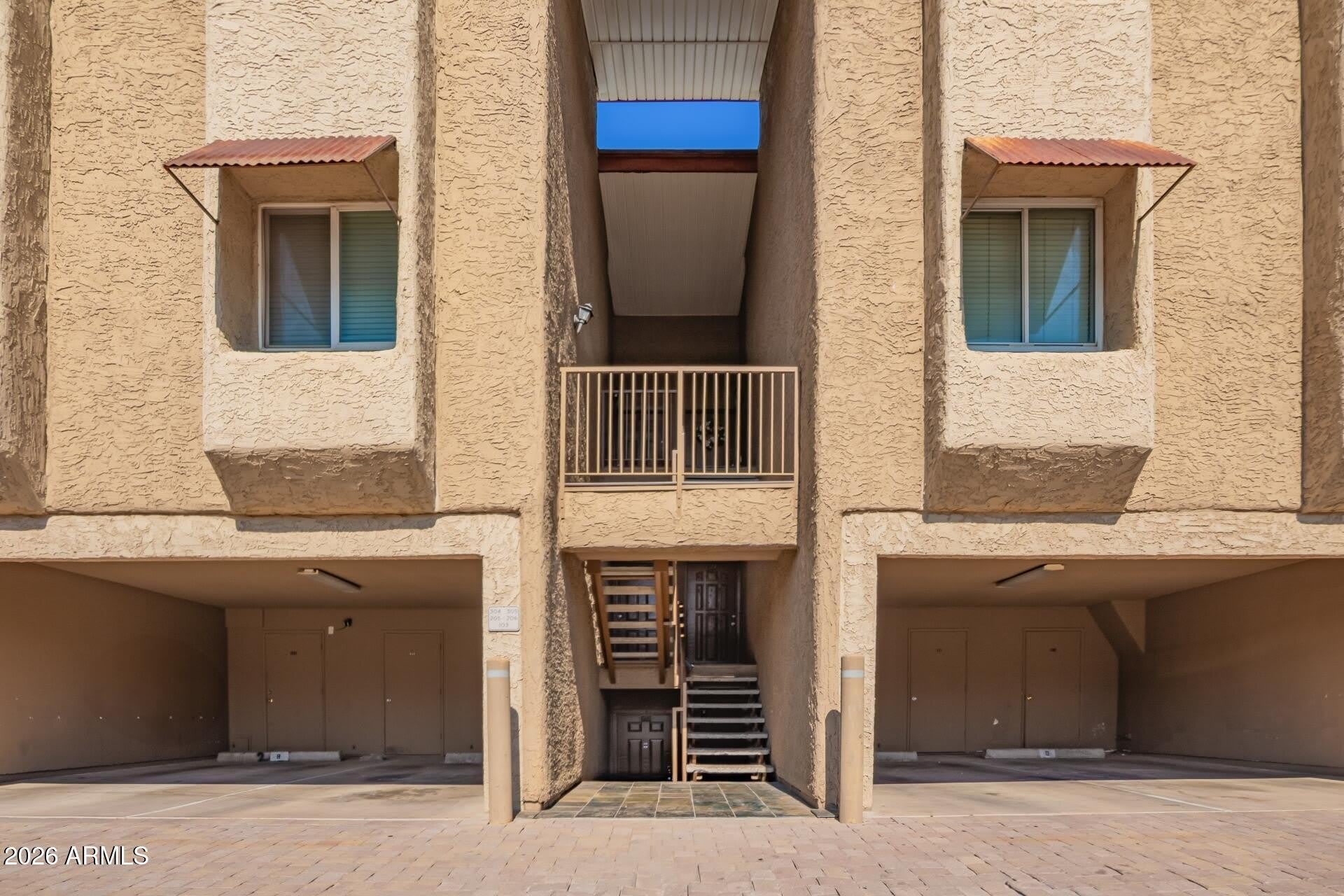 151 E BROADWAY Road – photo 1