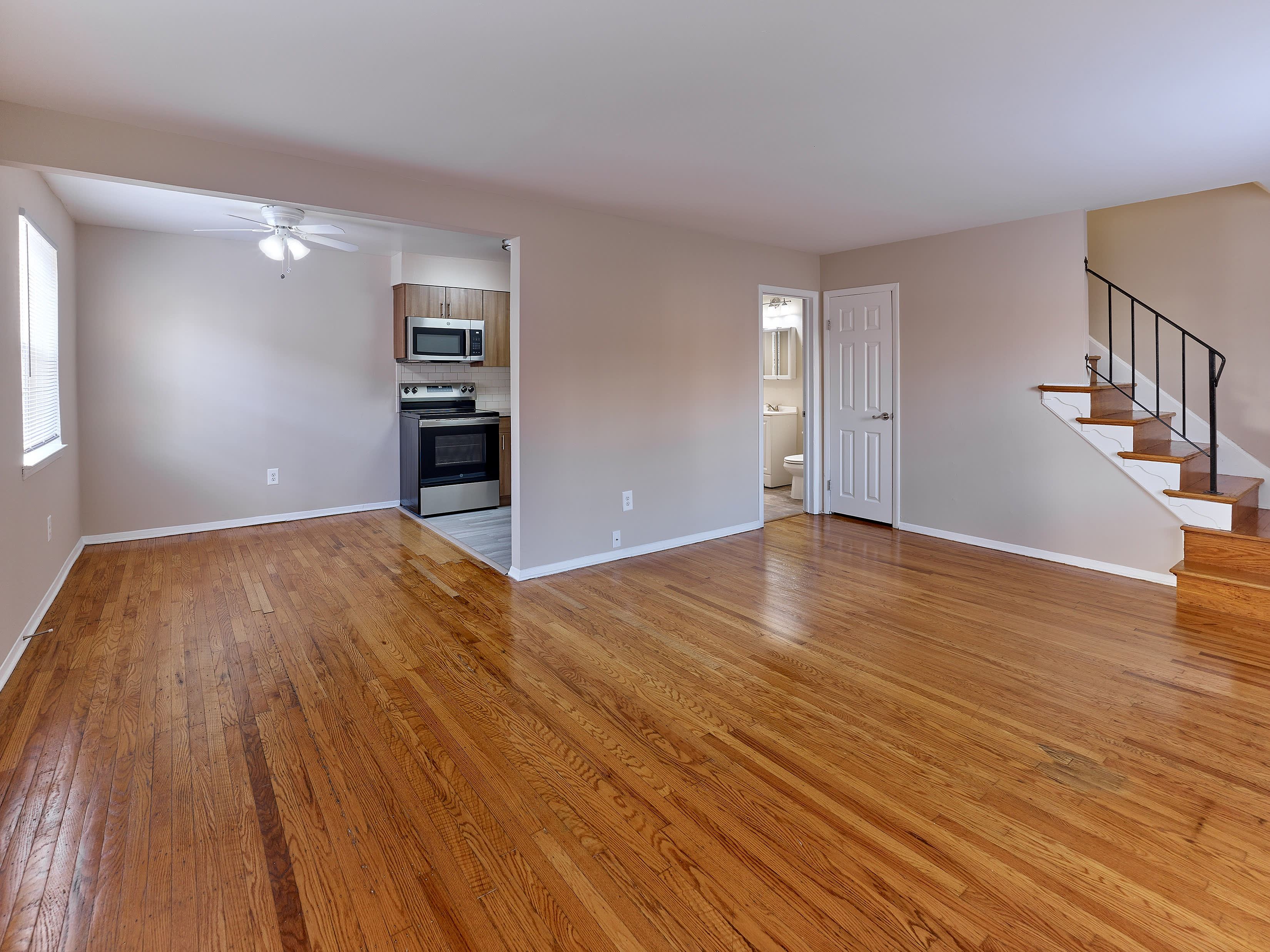 Eldorado Court Apartments – photo 1 of 12