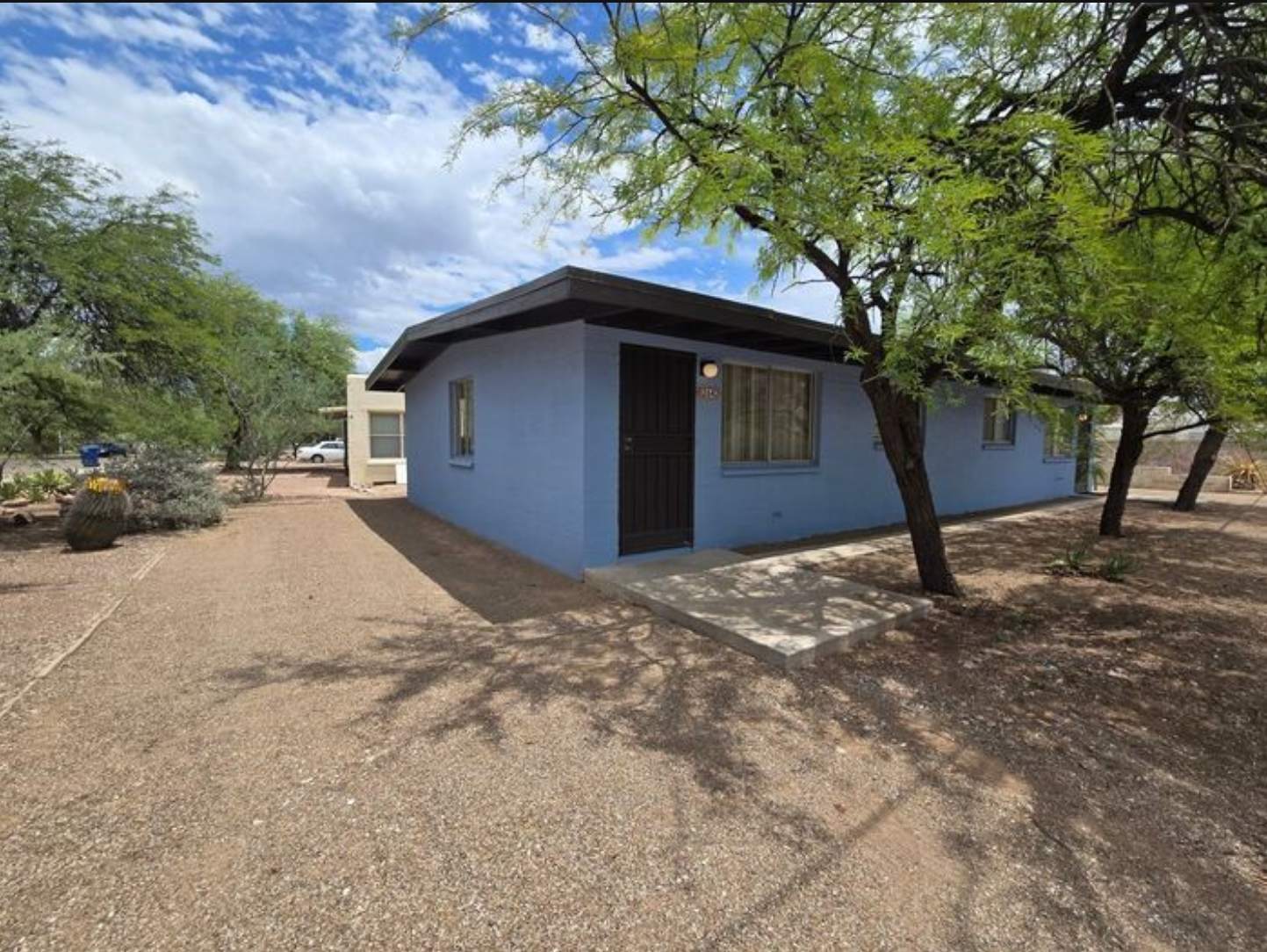 2642 North Santa Rita Avenue – photo 1
