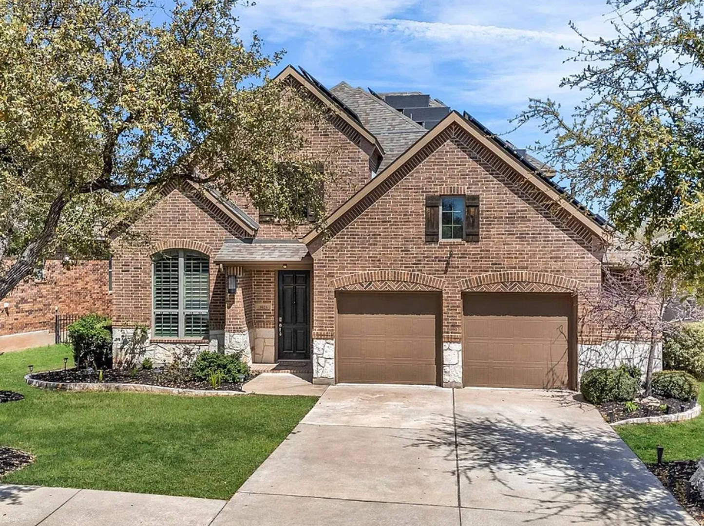 4BR/3BA Leander Home with Private Pool, Spa &amp; Outdoor Kitchen — $2,800/mo – photo 1
