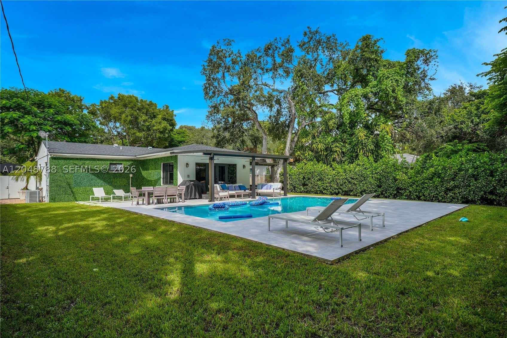 7521 SW 63rd Ct – photo 1