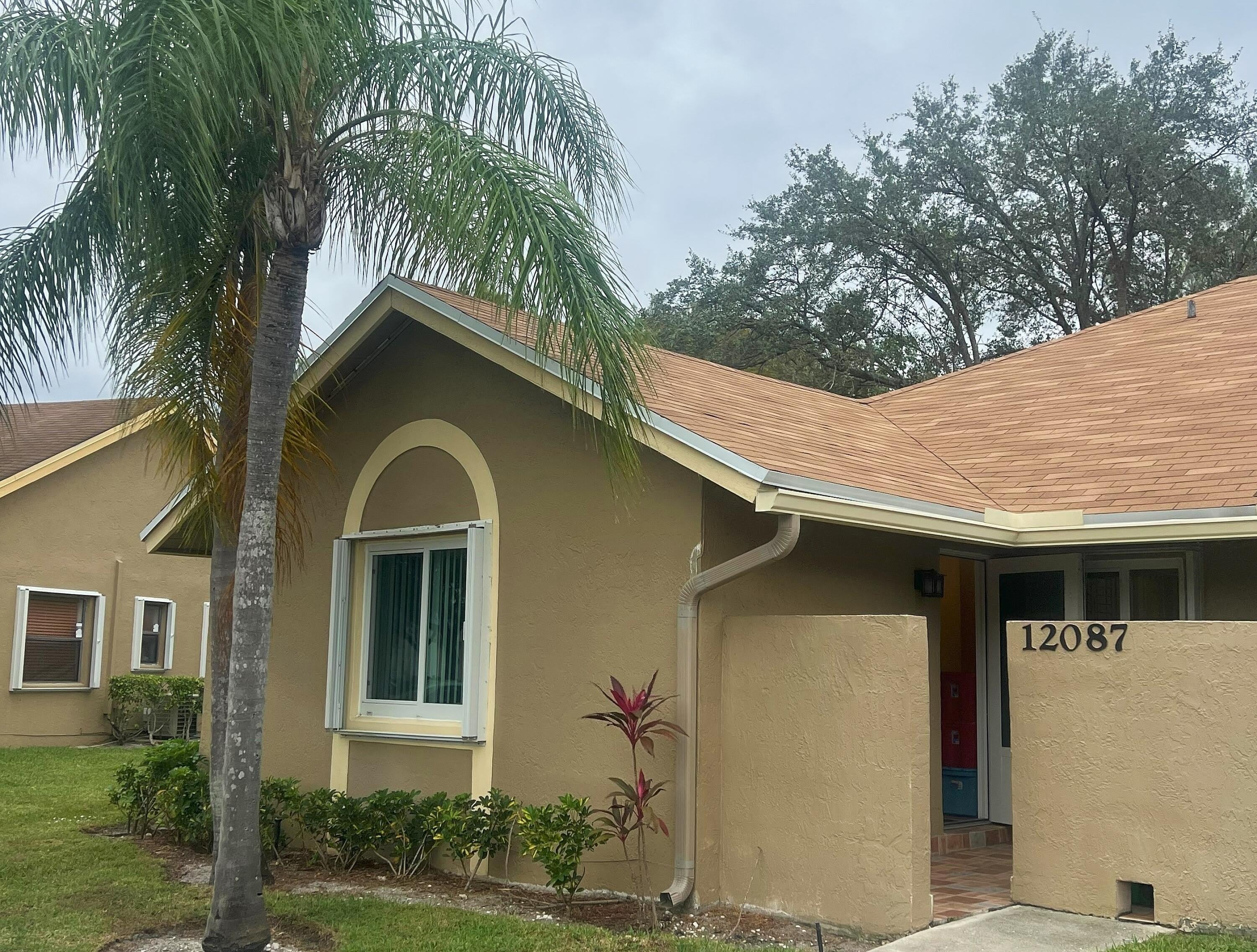 12087 NW 44th Street – photo 1