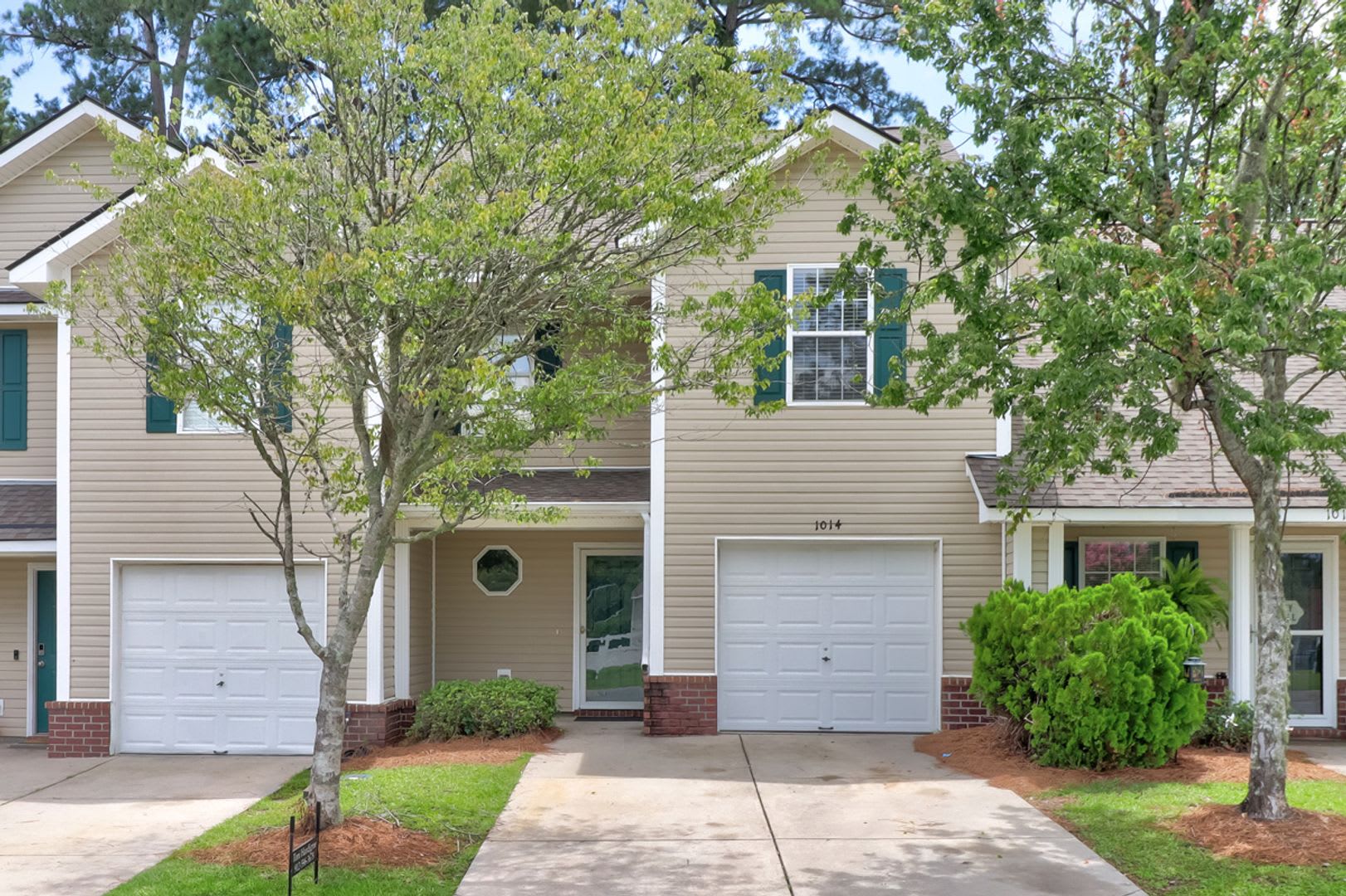 Townhome in Villages at Towne Park – photo 1 of 23